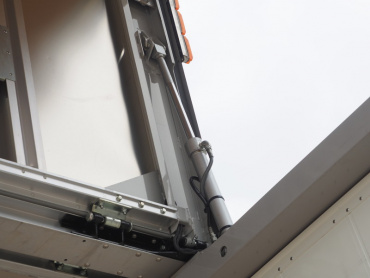 いすゞ フォワード ウイング車 中型 TKG-FRR90T2 年式 H27 [写真20]