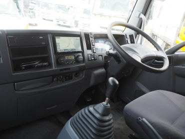 いすゞ フォワード ウイング車 中型 TKG-FRR90T2 年式 H27 [写真38]