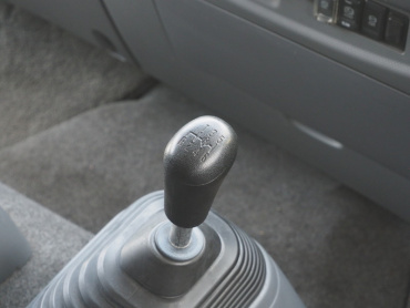 いすゞ フォワード ウイング車 中型 TKG-FRR90T2 年式 H27 [写真42]