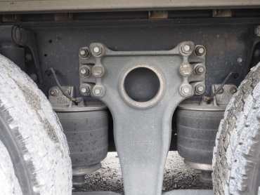 いすゞ ギガ ウイング車 大型 QKG-CYJ77A 年式 H25 [写真41]