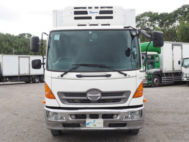 日野 レンジャー 冷凍バン 中型 SKG-FD9JKAA 年式 H23 [写真03]