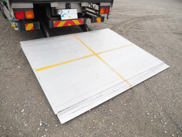 日野 グランドプロフィア ウイング車 大型 QKG-FW1EXBJ 年式 H25 [写真28]