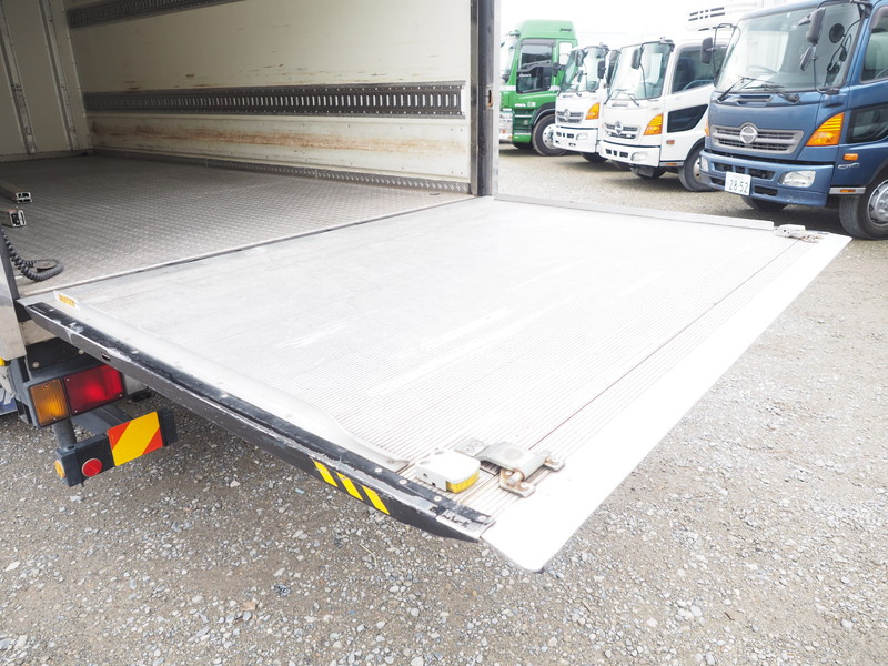 いすゞ エルフ 冷凍バン 小型 TKG-NPR85AN 年式 H26[写真13]