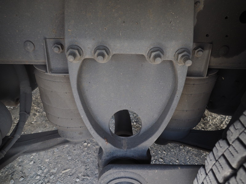 日野 グランドプロフィア ウイング車 大型 BKG-FW1EXYG 年式 H21[写真37]