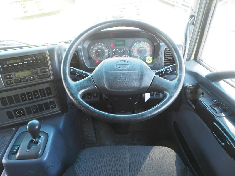 日野 グランドプロフィア ウイング車 大型 BKG-FW1EXYG 年式 H21[写真28]