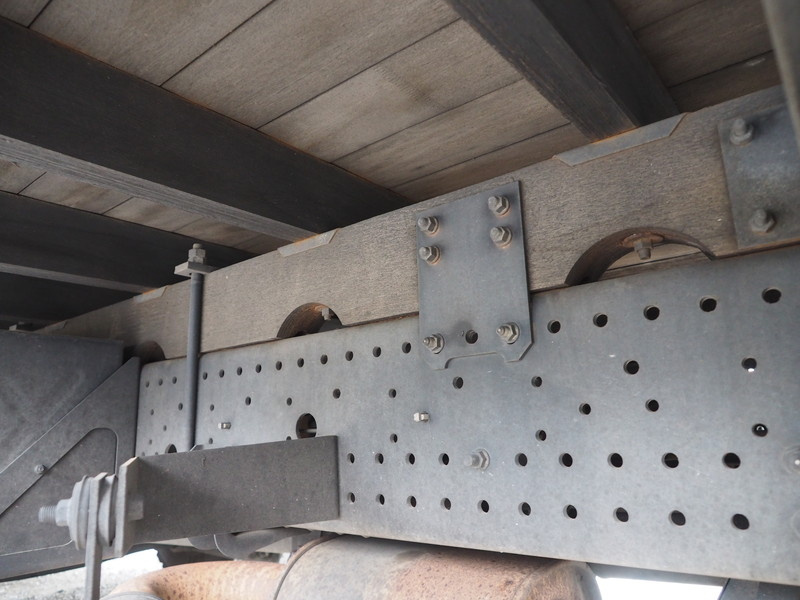 いすゞ フォワード 平ボディ 中型 TKG-FRR90T2 年式 H26[写真26]