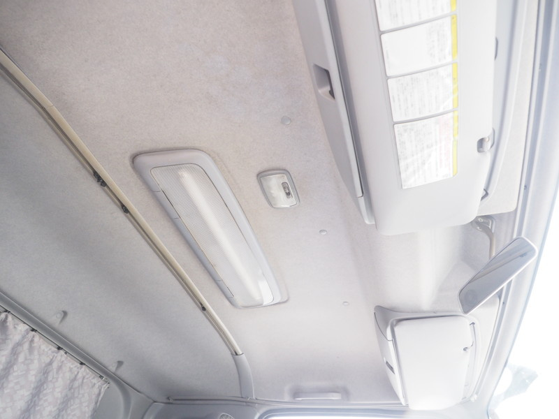 いすゞ フォワード 平ボディ 中型 TKG-FRR90T2 年式 H26[写真20]