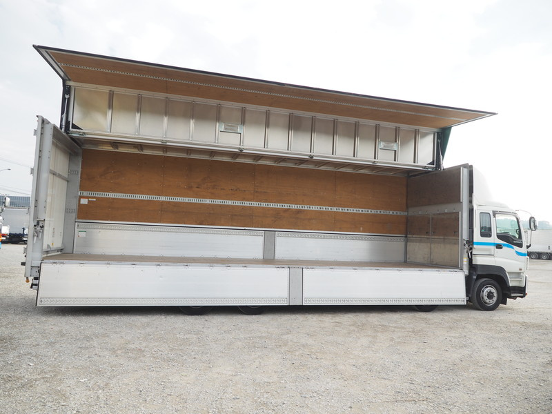 いすゞ ギガ ウイング車 大型 QKG-CYJ77A 年式 H27[写真13]