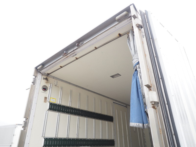 いすゞ エルフ 冷凍バン 小型 BDG-NPR85AN 年式 H21[写真20]