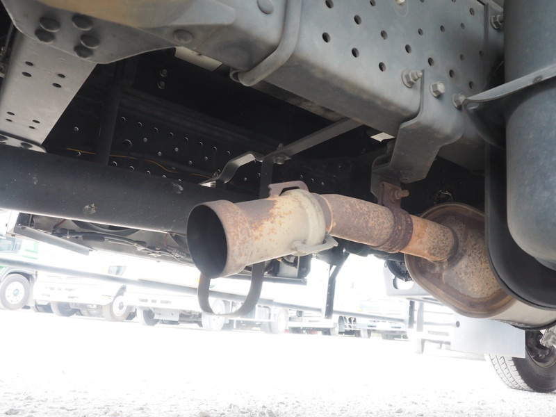 いすゞ エルフ 冷凍バン 小型 TKG-NPR85AN 年式 H26[写真37]