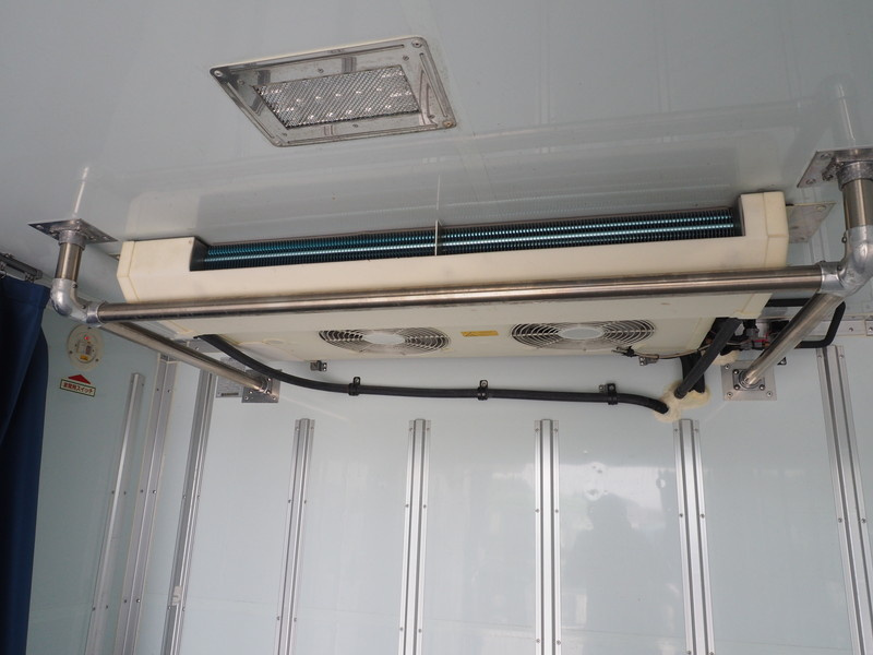 いすゞ エルフ 冷凍バン 小型 TKG-NPR85AN 年式 H26[写真23]