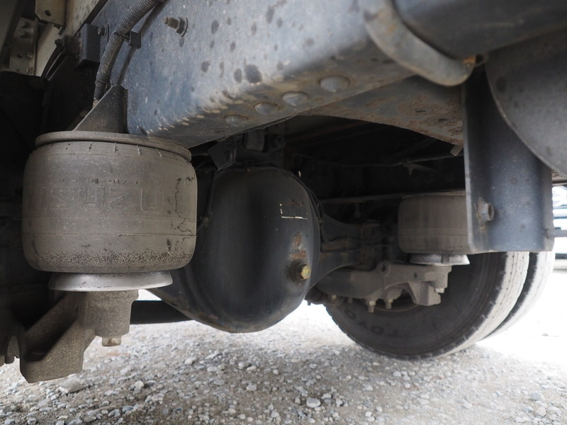 いすゞ フォワード ウイング車 中型 PKG-FRR90T2 年式 H22[写真38]