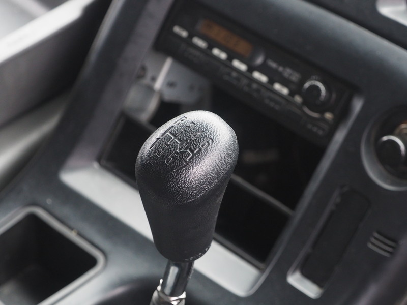 いすゞ ギガ ウイング車 大型 PDG-CYJ77W8A 年式 H21[写真38]