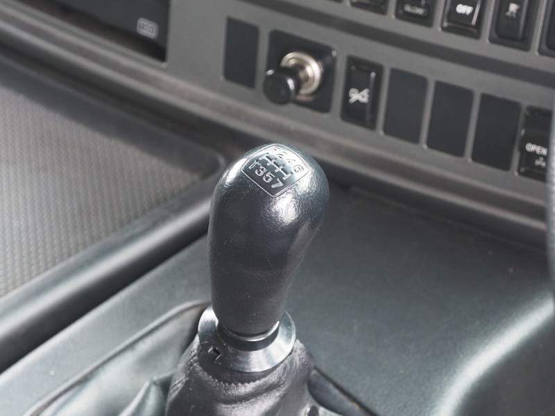 日野 グランドプロフィア ウイング車 大型 QKG-FW1EXBG 年式 H24[写真34]