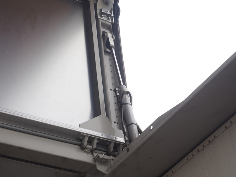 三菱ふそう スーパーグレート ウイング車 大型 BDG-FS54JZ 年式 H20[写真17]