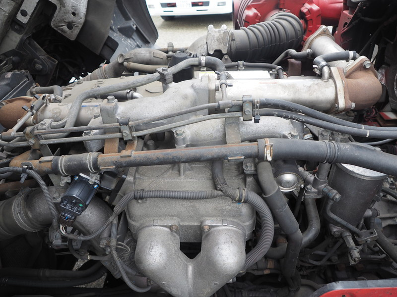 いすゞ ギガ ウイング車 大型 PDG-CYJ77W8 年式 H22[写真46]