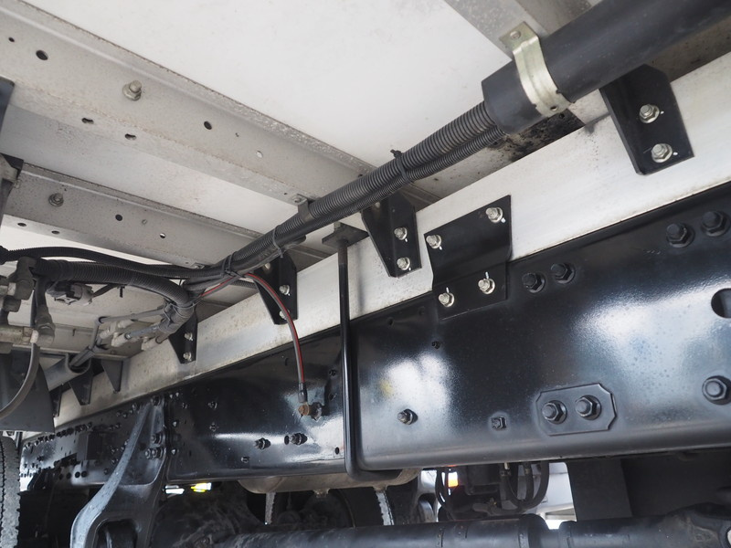 三菱ふそう ファイター ウイング車 中型 TKG-FK64F 年式 H25[写真42]