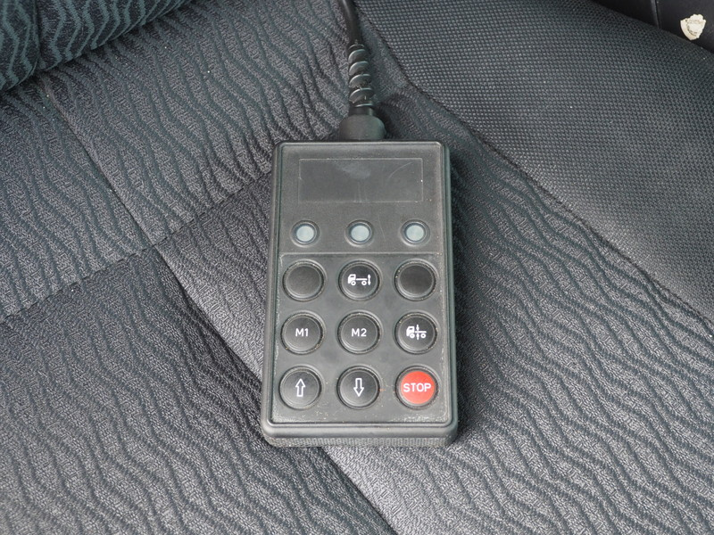 日野 グランドプロフィア ウイング車 大型 BDG-FW1EXYG 年式 H22[写真27]