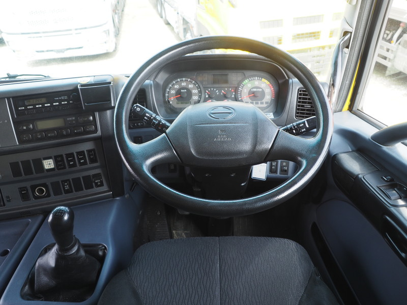 日野 グランドプロフィア ウイング車 大型 BDG-FW1EXYG 年式 H22[写真26]