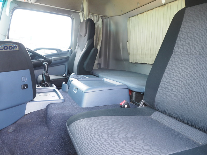 日野 グランドプロフィア ウイング車 大型 BDG-FW1EXYG 年式 H22[写真30]