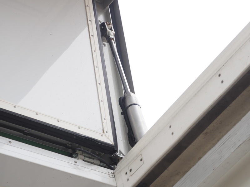 三菱ふそう スーパーグレート 冷凍ウイング 大型 QKG-FS54VZ 年式 H26[写真13]