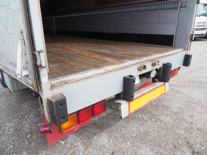 日野 グランドプロフィア ウイング車 大型 BKG-FW1EXYG 年式 H21[写真26]