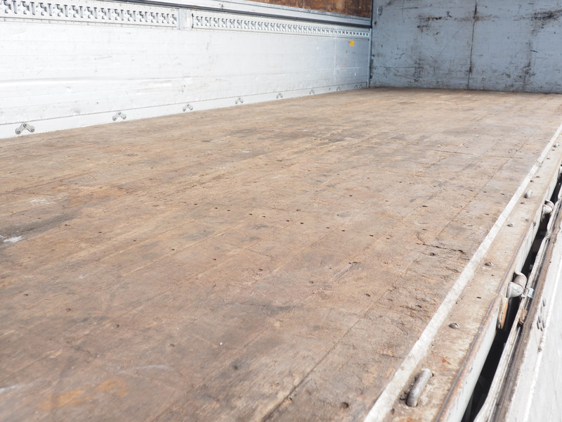 いすゞ フォワード ウイング車 中型 PDG-FRR34S2 年式 H20[写真21]