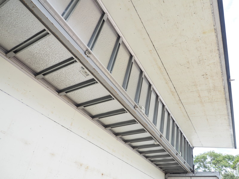 日野 グランドプロフィア ウイング車 大型 BDG-FW1EYYG 年式 H20[写真20]