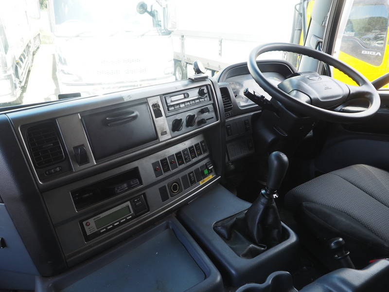 日野 グランドプロフィア ウイング車 大型 BDG-FW1EYYG 年式 H20[写真32]