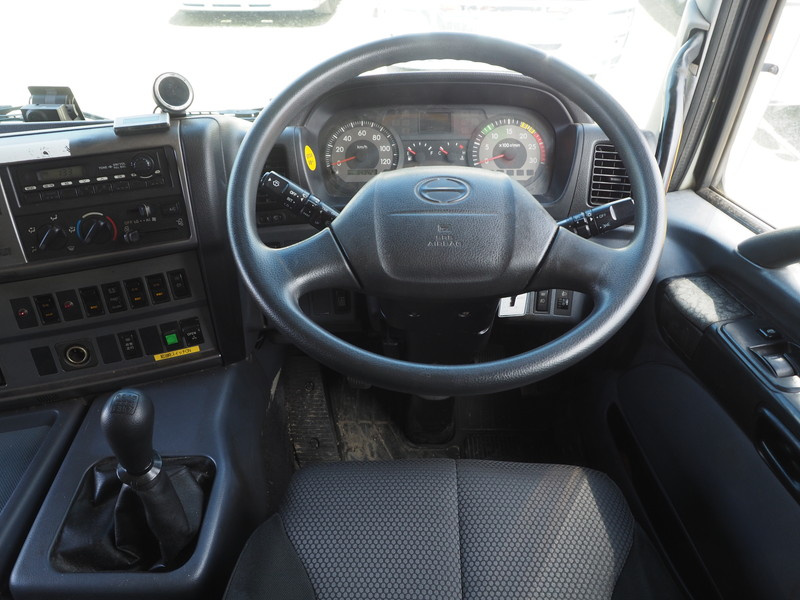 日野 グランドプロフィア ウイング車 大型 BDG-FW1EYYG 年式 H20[写真28]