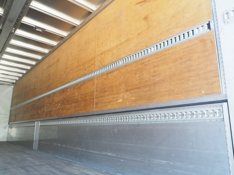 いすゞ ギガ ウイング車 大型 QKG-CYJ77A 年式 H24[写真27]