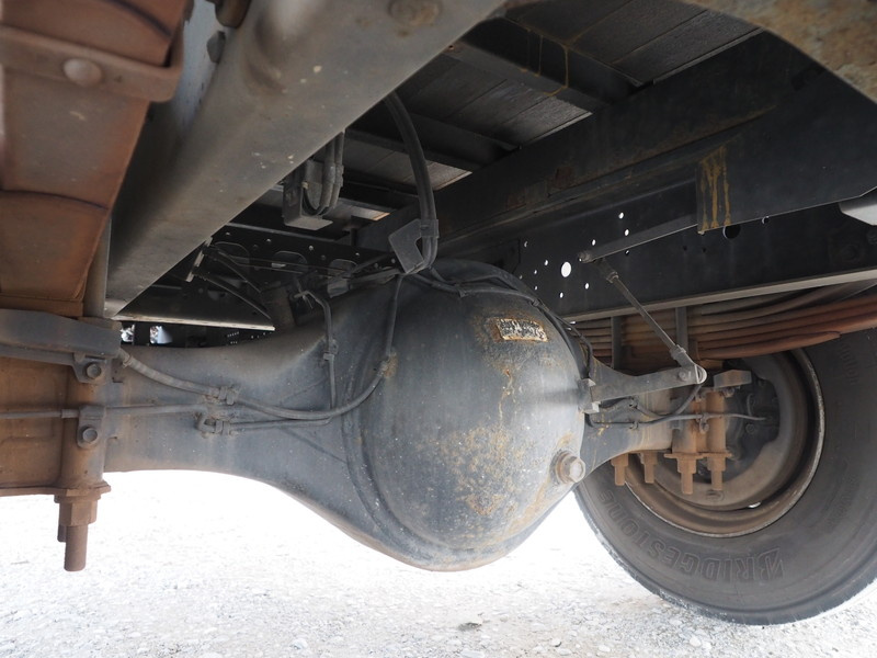 いすゞ フォワード 平ボディ 中型 TKG-FRR90S2 年式 H25[写真31]