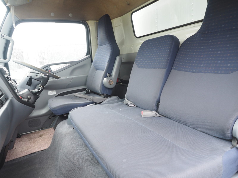 三菱ふそう キャンター バン車 小型 PDG-FE88DV 年式 H19[写真25]