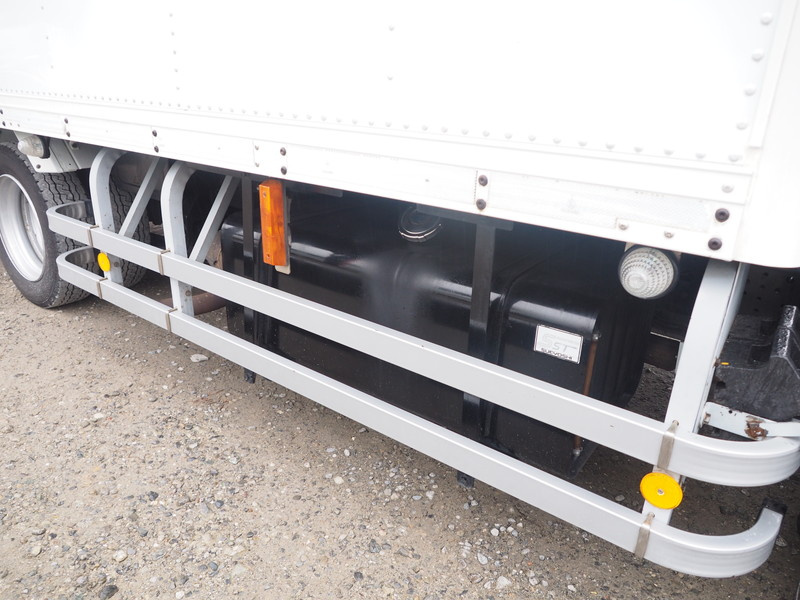 三菱ふそう キャンター バン車 小型 PDG-FE88DV 年式 H19[写真10]