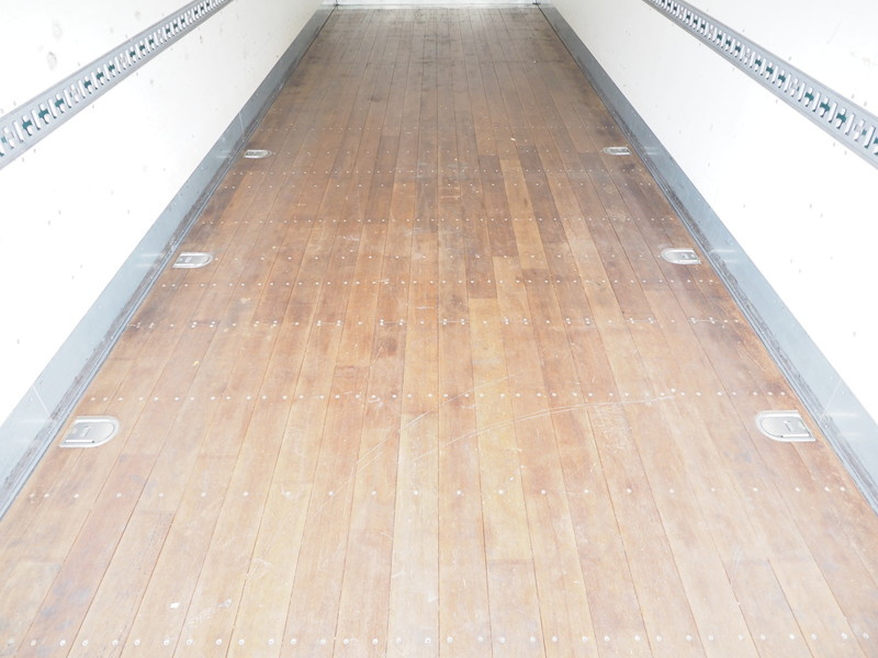 いすゞ フォワード バン車 中型 SKG-FRR90T2 年式 H24[写真19]