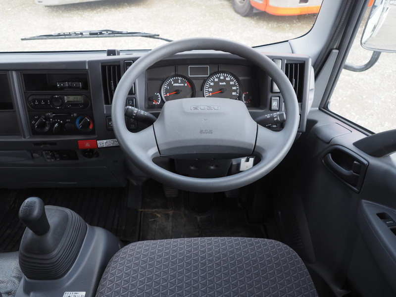 いすゞ エルフ 平ボディ 小型 TRG-NPR85AR 年式 H30[写真25]