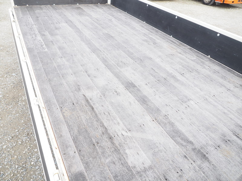 いすゞ エルフ 平ボディ 小型 TRG-NPR85AR 年式 H30[写真11]