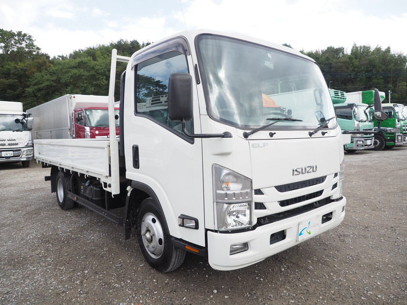 いすゞ エルフ 平ボディ 小型 TRG-NPR85AR 年式 H30[写真04]