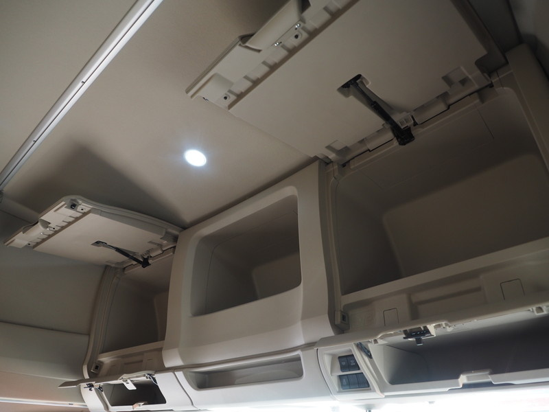 日野 グランドプロフィア ウイング車 大型 2PG-FW1AHG 年式 R1[写真36]