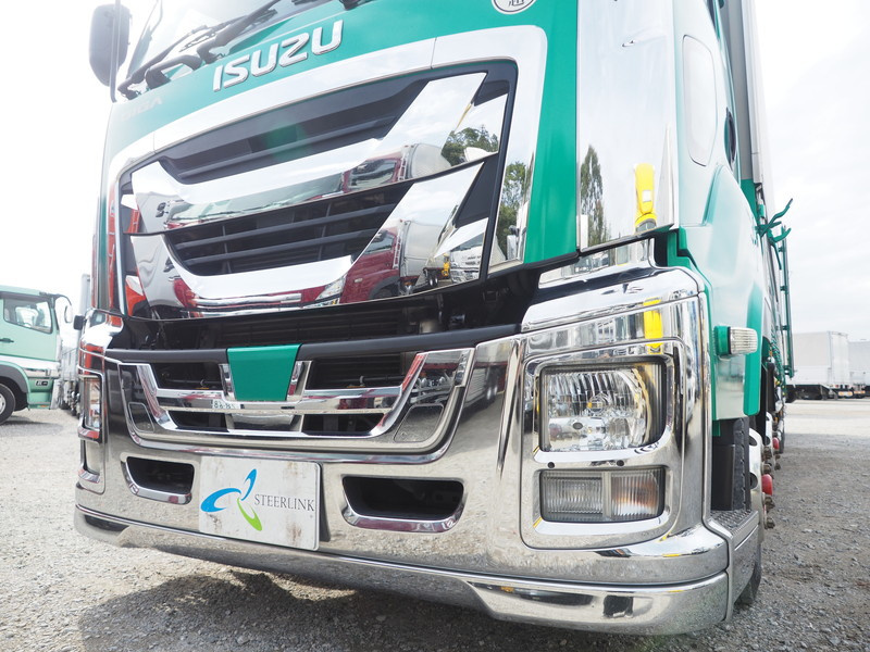 いすゞ ギガ ウイング車 大型 QKG-CYJ77B 年式 H28[写真08]