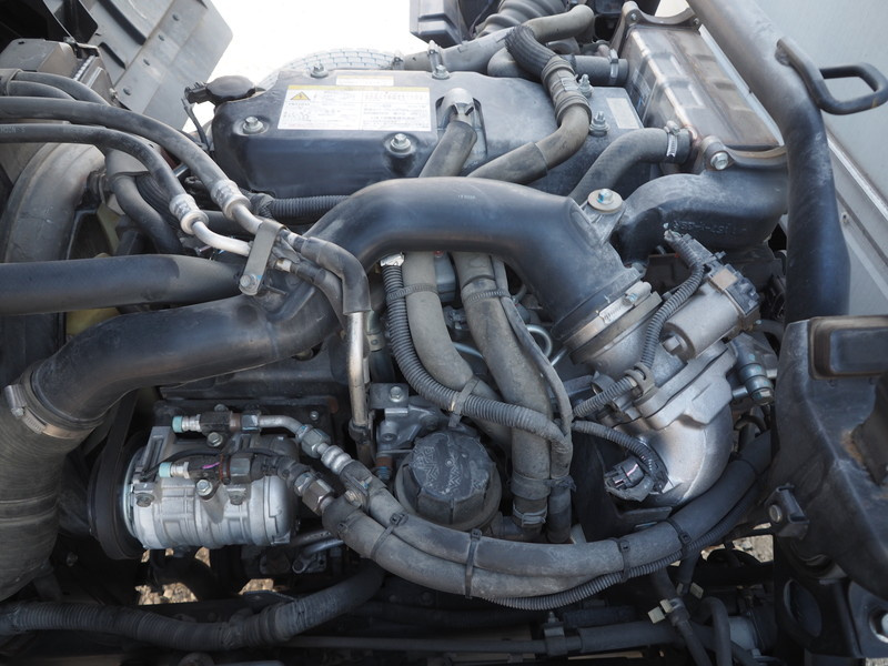 いすゞ フォワード 冷凍バン 中型 TKG-FRR90S2 年式 H25[写真39]