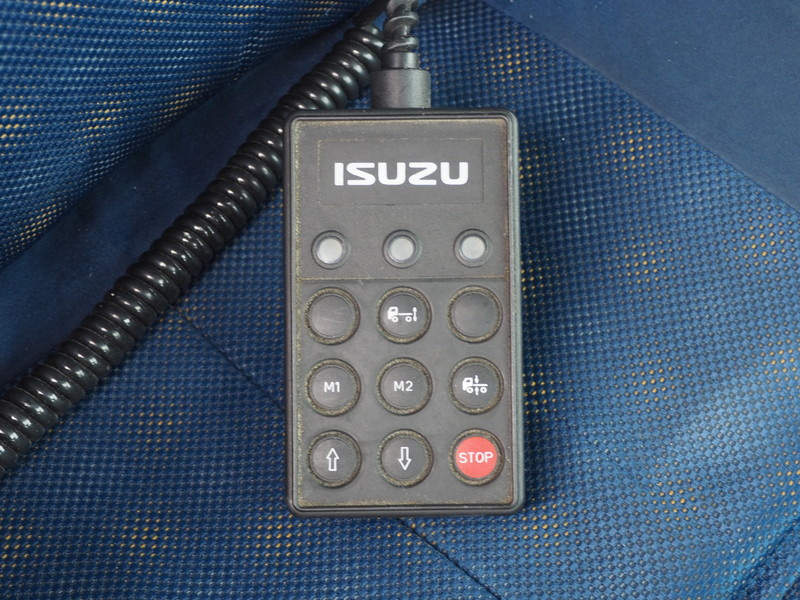 いすゞ ギガ ウイング車 大型 QKG-CYJ77A 年式 H26[写真36]