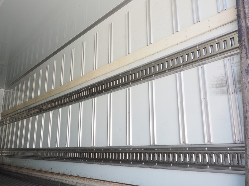 日野 レンジャー 冷凍バン 中型 TKG-FC9JKAG 年式 H25[写真17]