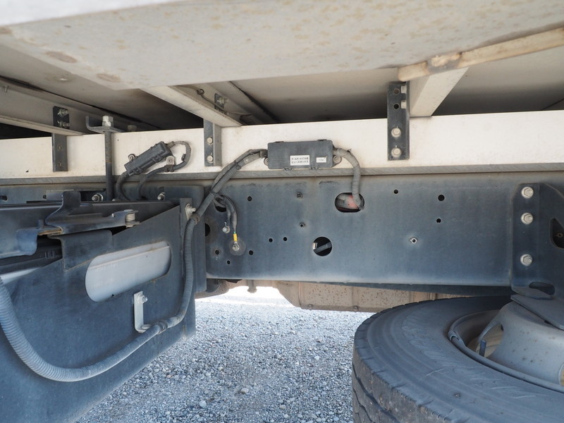 日野 レンジャー 冷凍バン 中型 TKG-FC9JKAG 年式 H25[写真40]