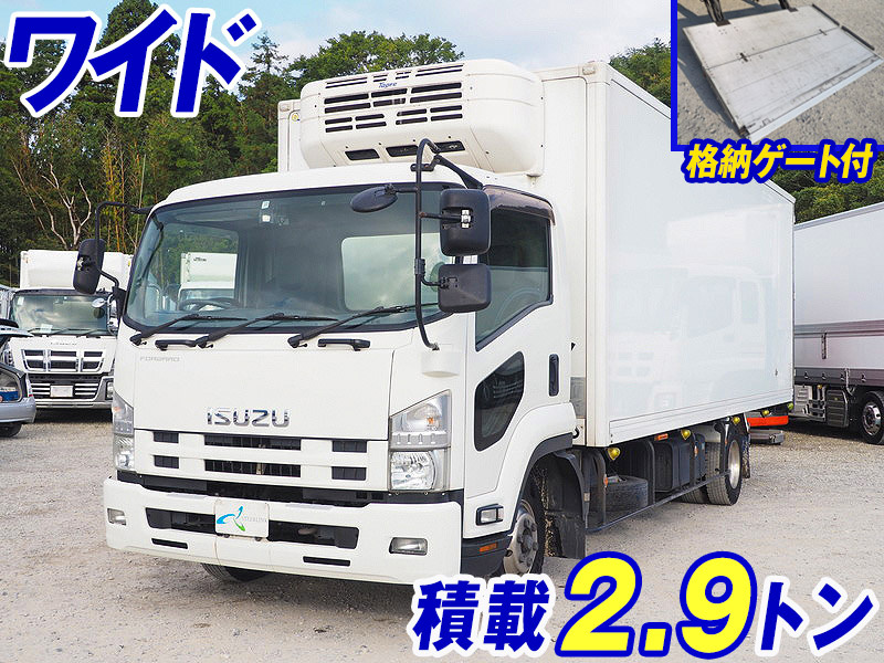 いすゞ フォワード 冷凍バン 中型 TKG-FRR90S2 年式 H25[写真02]