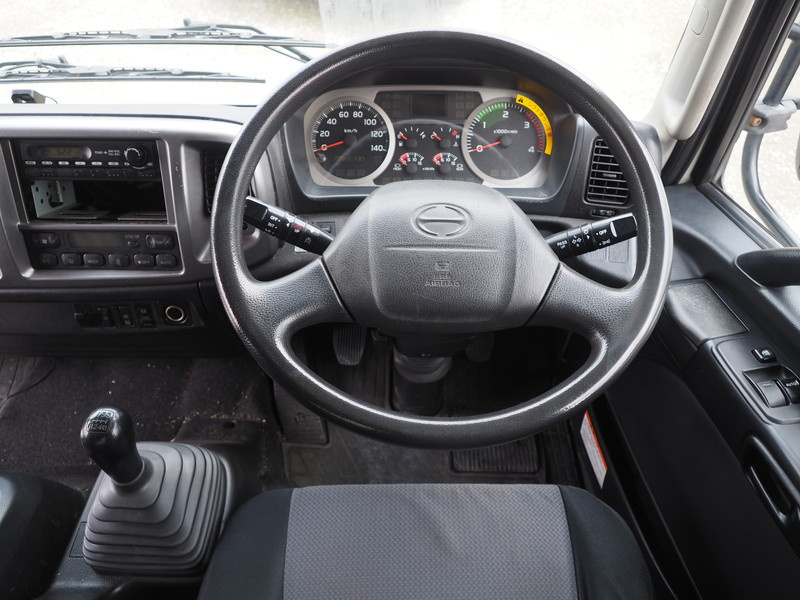 日野 レンジャー 冷凍バン 中型 TKG-FC9JKAG 年式 H25[写真27]