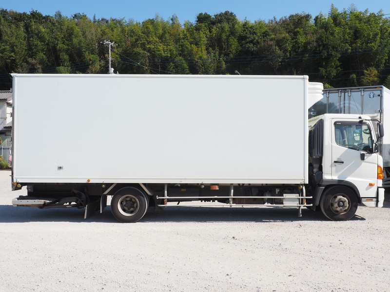 日野 レンジャー 冷凍バン 中型 TKG-FC9JKAG 年式 H25[写真08]