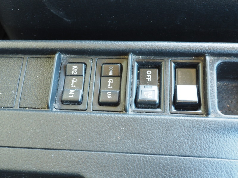 日野 レンジャー 冷凍バン 中型 TKG-FC9JKAG 年式 H25[写真28]