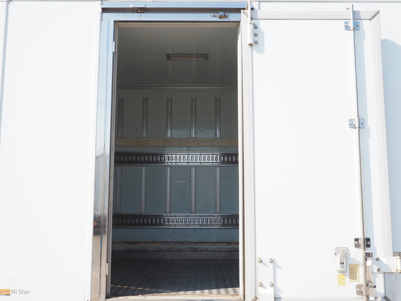 日野 レンジャー 冷凍バン 中型 TKG-FC9JKAG 年式 H26[写真14]