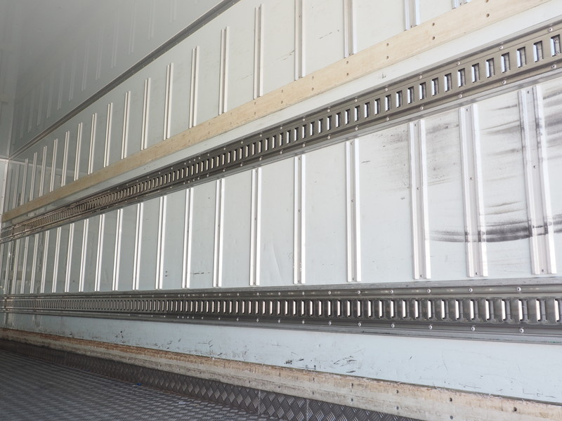 日野 レンジャー 冷凍バン 中型 TKG-FC9JKAG 年式 H26[写真21]